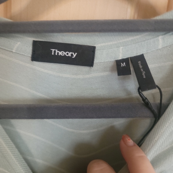 NWT Mens Sz M Theory  Stratus And White Shirt Clean Tee - Picture 5 of 9